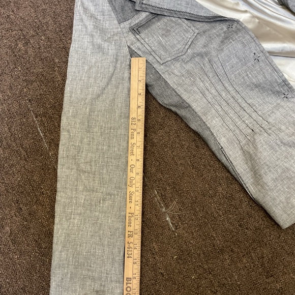 Womens Elie Tahari Grey Blazer & Pants Suit Set - Blazer Size 8, Pants Size 4 - Picture 4 of 16